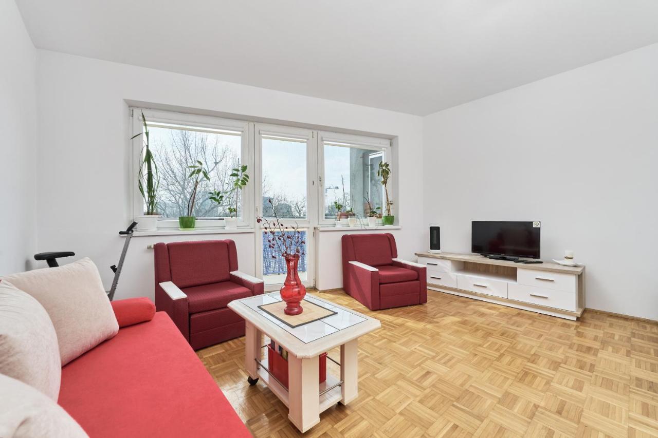 Apartments Wroclaw Legnicka By Noclegi Renters Dış mekan fotoğraf