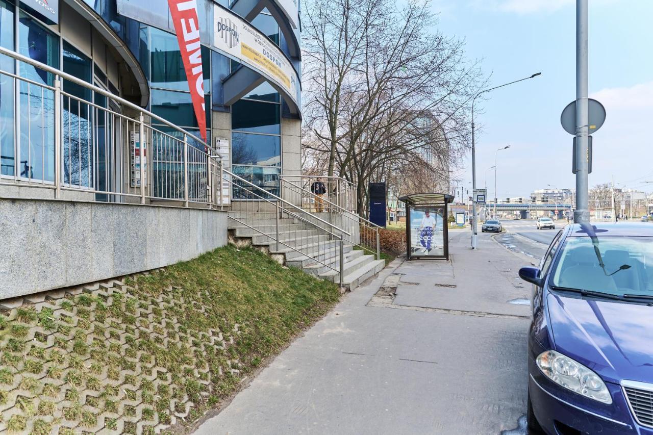 Apartments Wroclaw Legnicka By Noclegi Renters Dış mekan fotoğraf