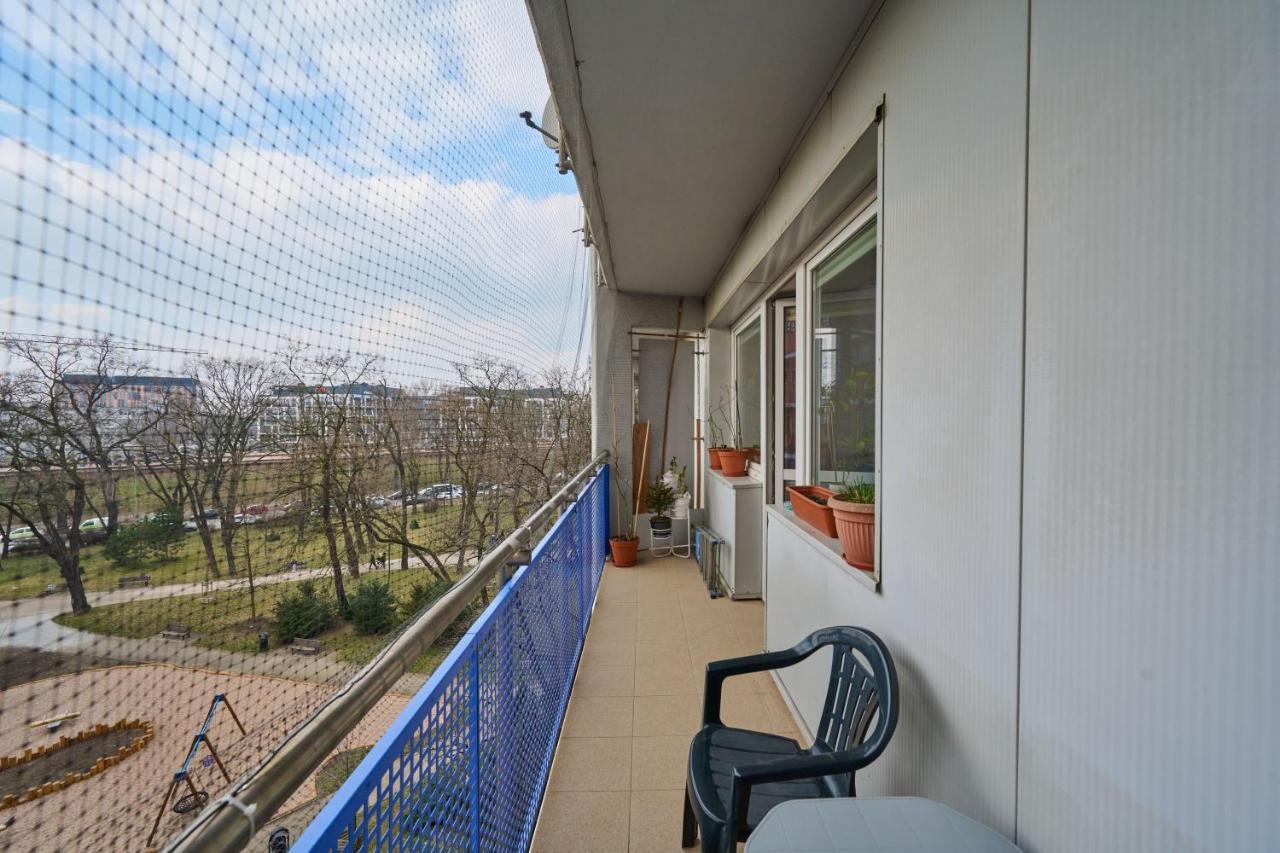 Apartments Wroclaw Legnicka By Noclegi Renters Dış mekan fotoğraf
